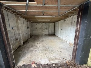 Photo 10- click for photo gallery